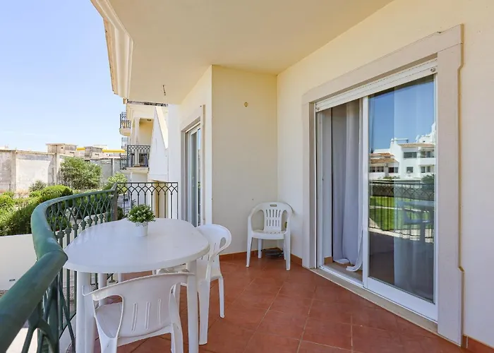 Apart Algarve - Piscina - By Bedzy